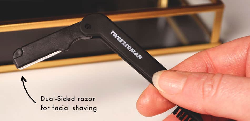 Tweezerman - Precision Folding Razor for brow and facial hair removal