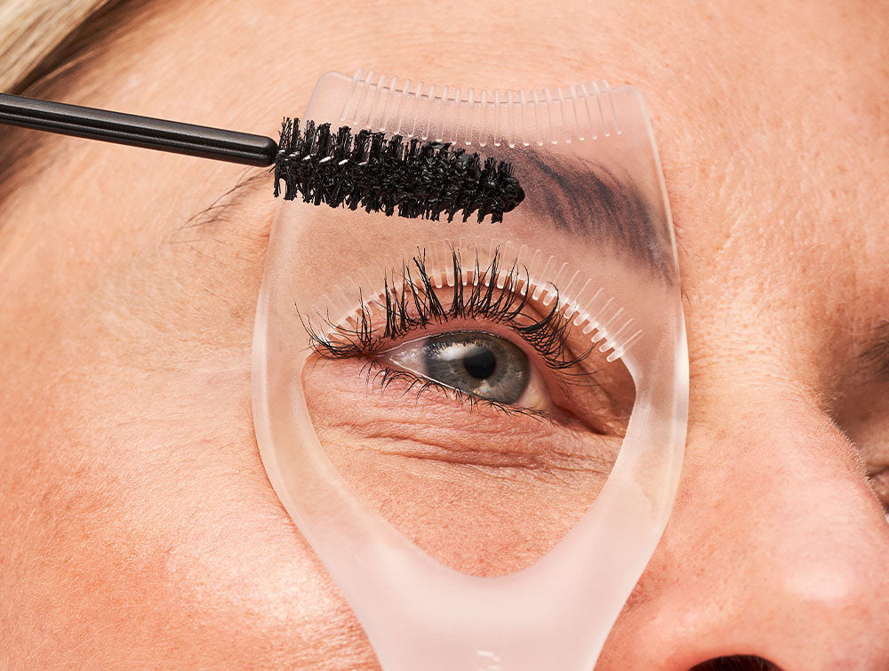 Eye close up using mascara and the Lash Guard & Comb