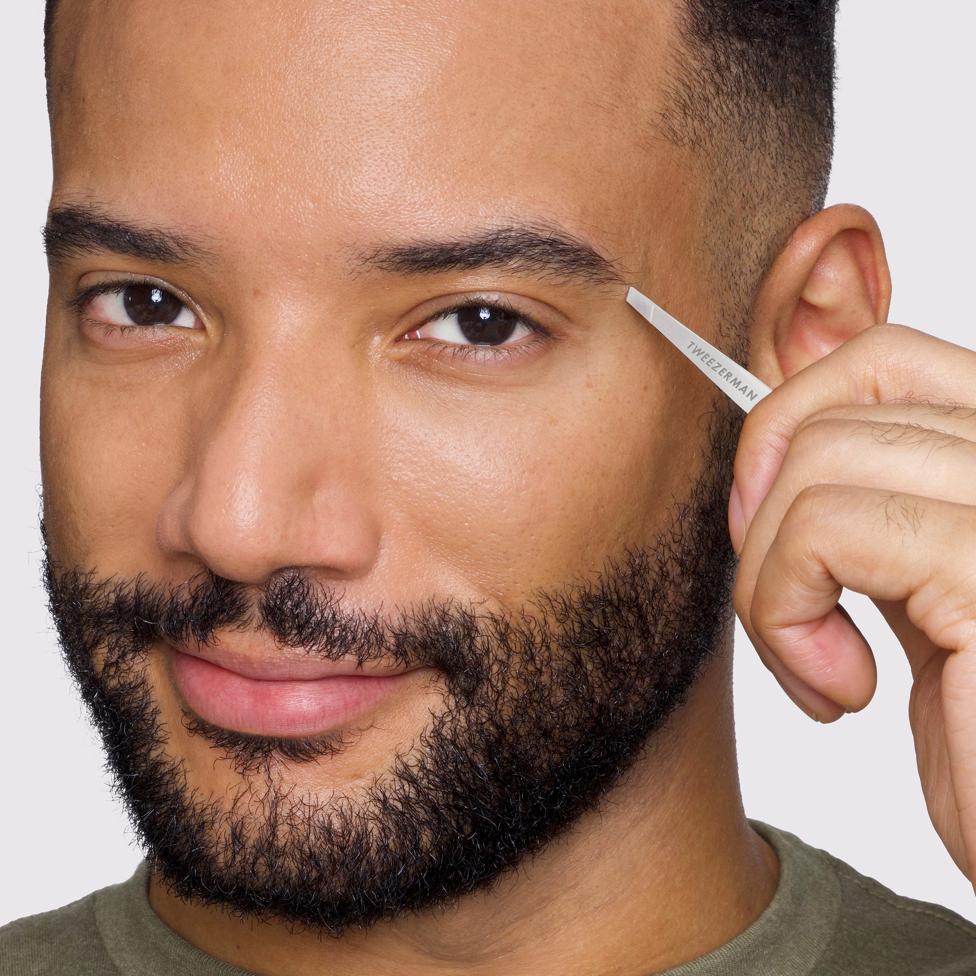 Model using classic mini slant tweezer
