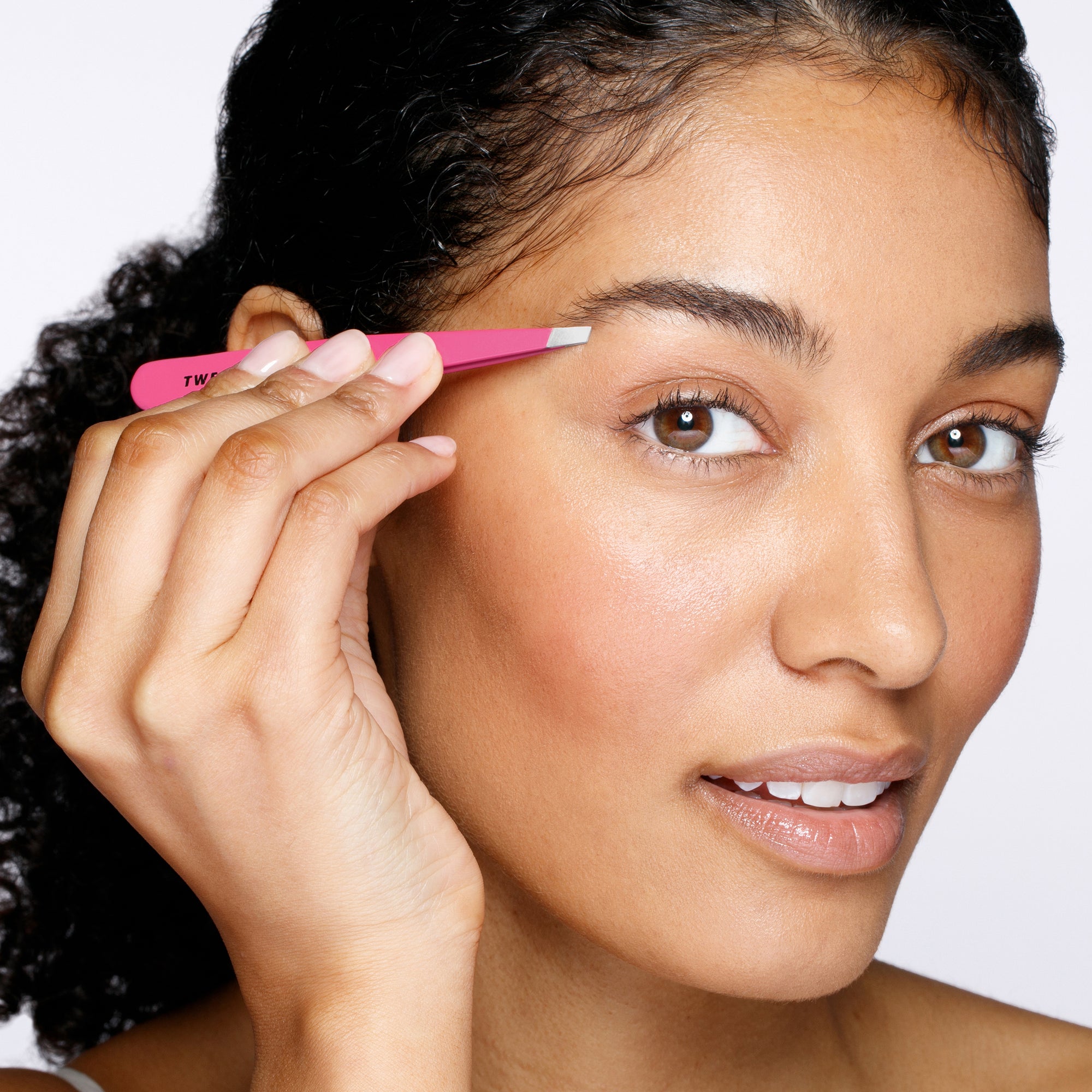 Pretty In Pink Slant Tweezer